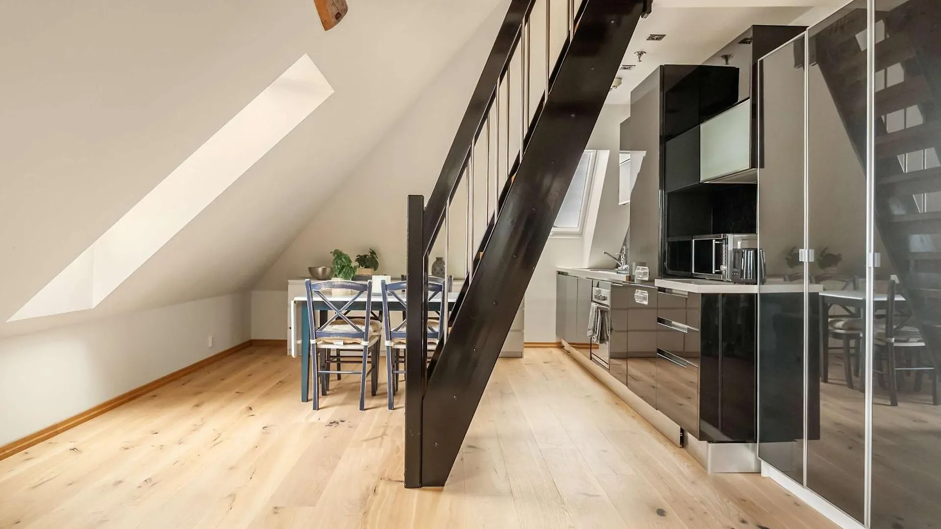 Dinbnb Apartments L 200M To Bryggen L Luxury 2 Bedroom L 2Min To Floibanen Bergen